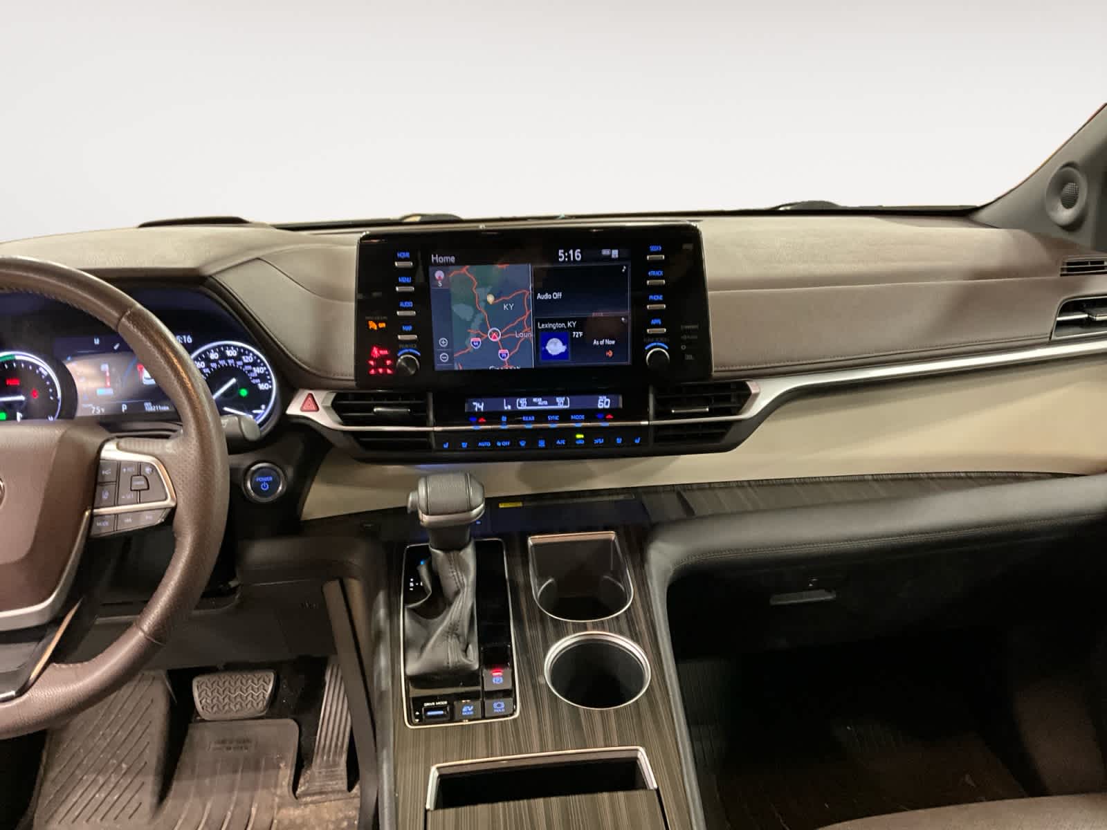 2021 Toyota Sienna Platinum