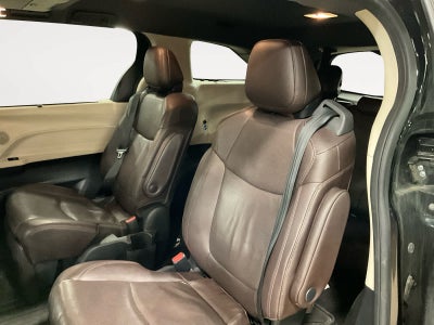 2021 Toyota Sienna Platinum