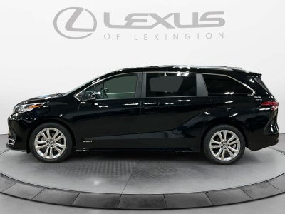 2021 Toyota Sienna Platinum