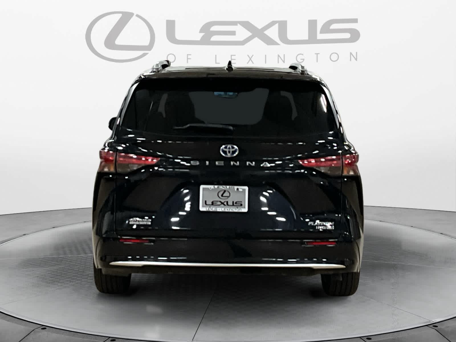 2021 Toyota Sienna Platinum
