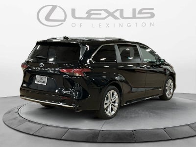 2021 Toyota Sienna Platinum