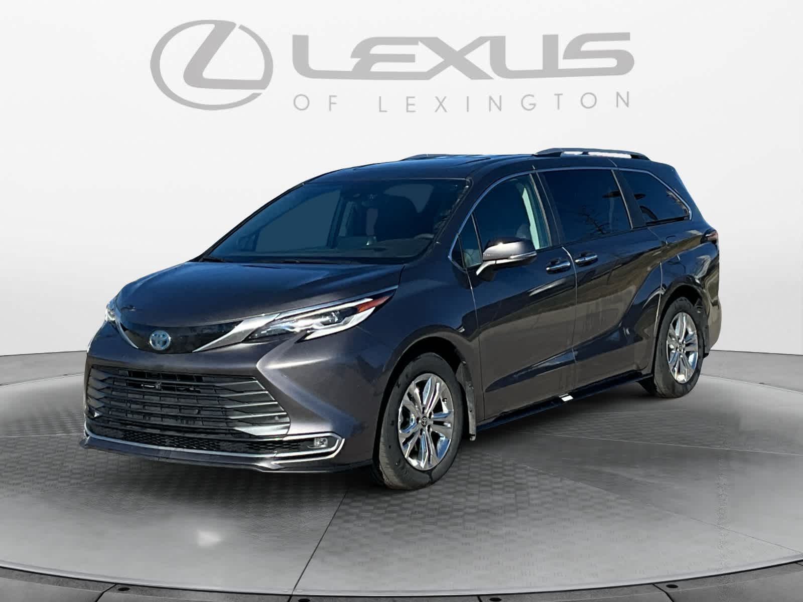 2023 Toyota Sienna Platinum