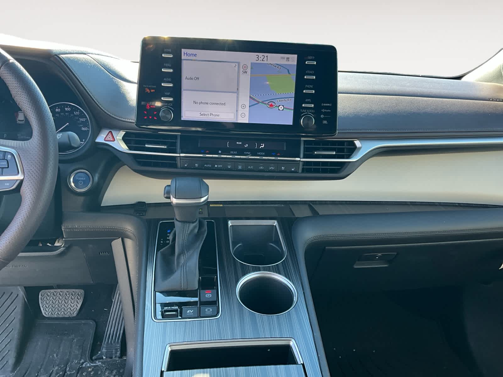 2023 Toyota Sienna Platinum