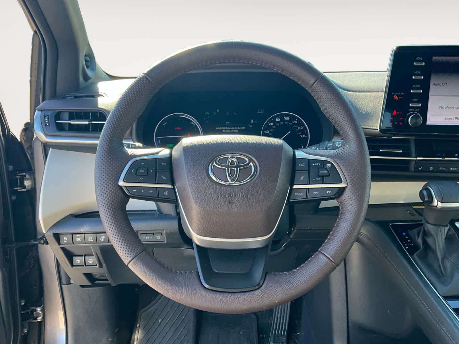 2023 Toyota Sienna Platinum