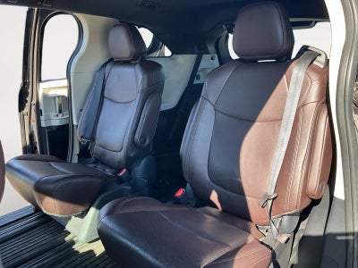 2023 Toyota Sienna Platinum