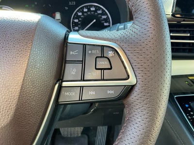 2023 Toyota Sienna Platinum