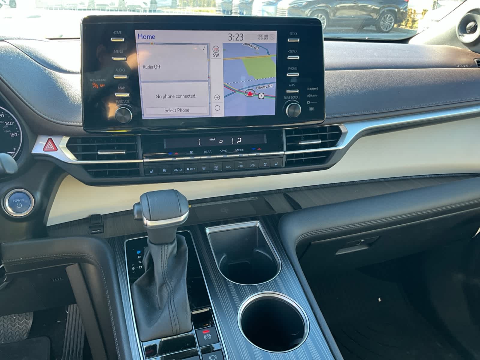 2023 Toyota Sienna Platinum