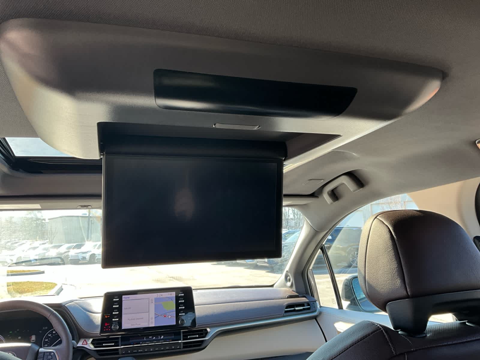 2023 Toyota Sienna Platinum