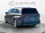 2023 Toyota Sienna Platinum