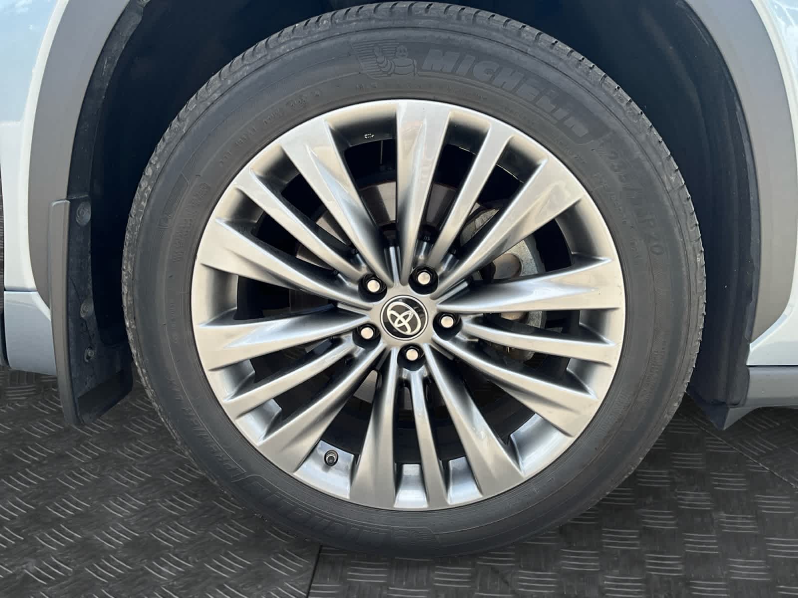 2020 Toyota Highlander Platinum