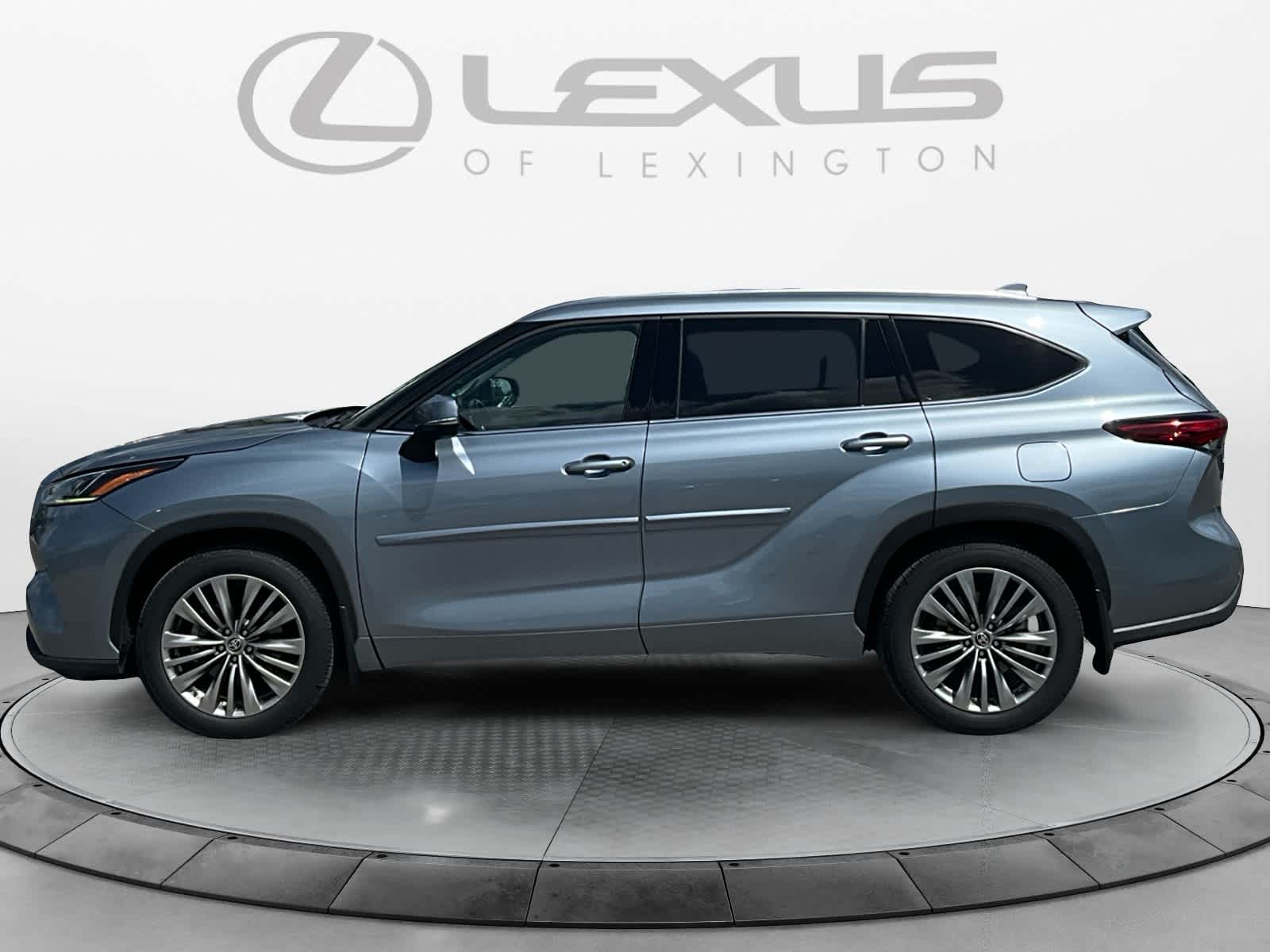 2020 Toyota Highlander Platinum