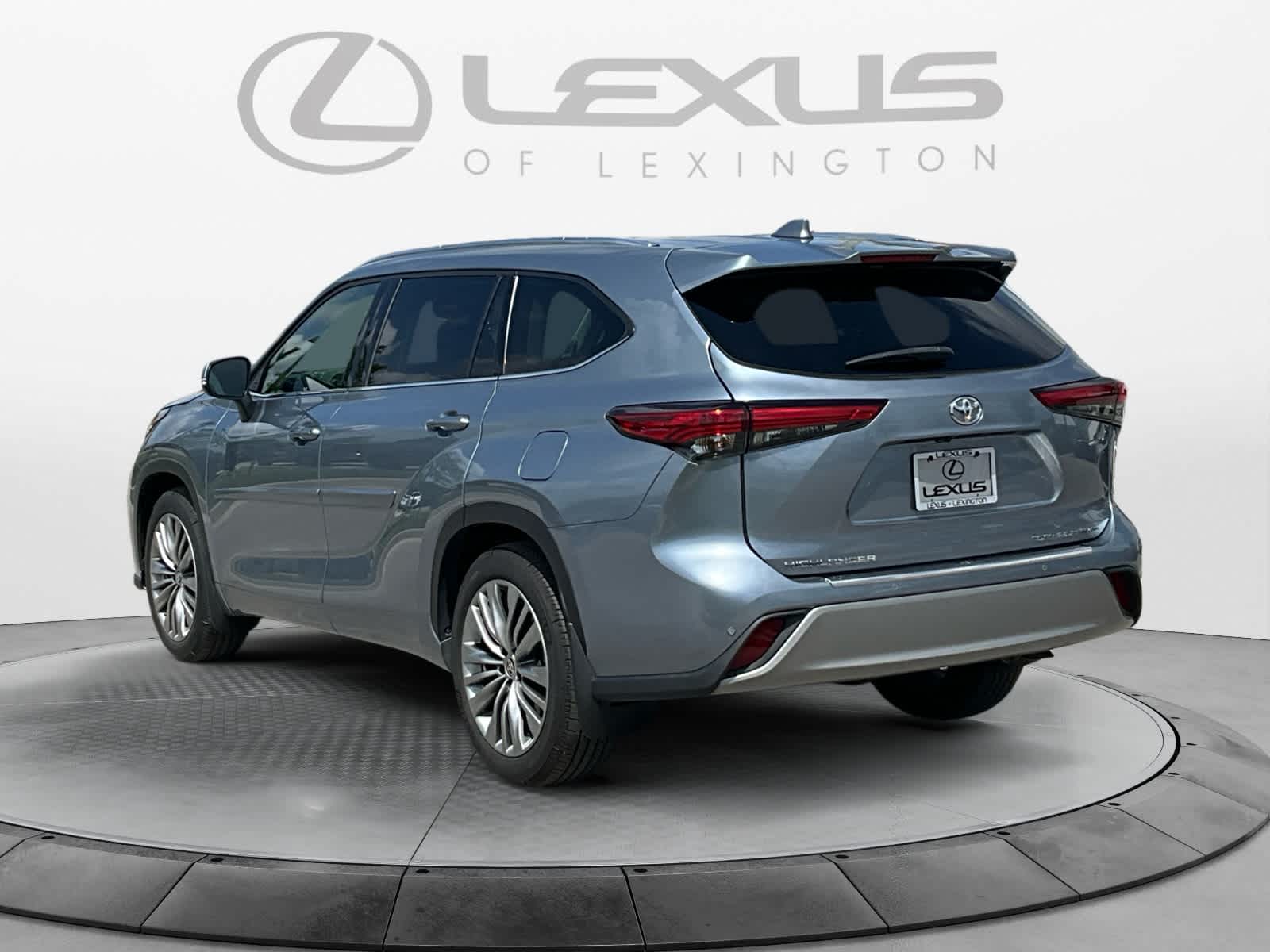 2020 Toyota Highlander Platinum