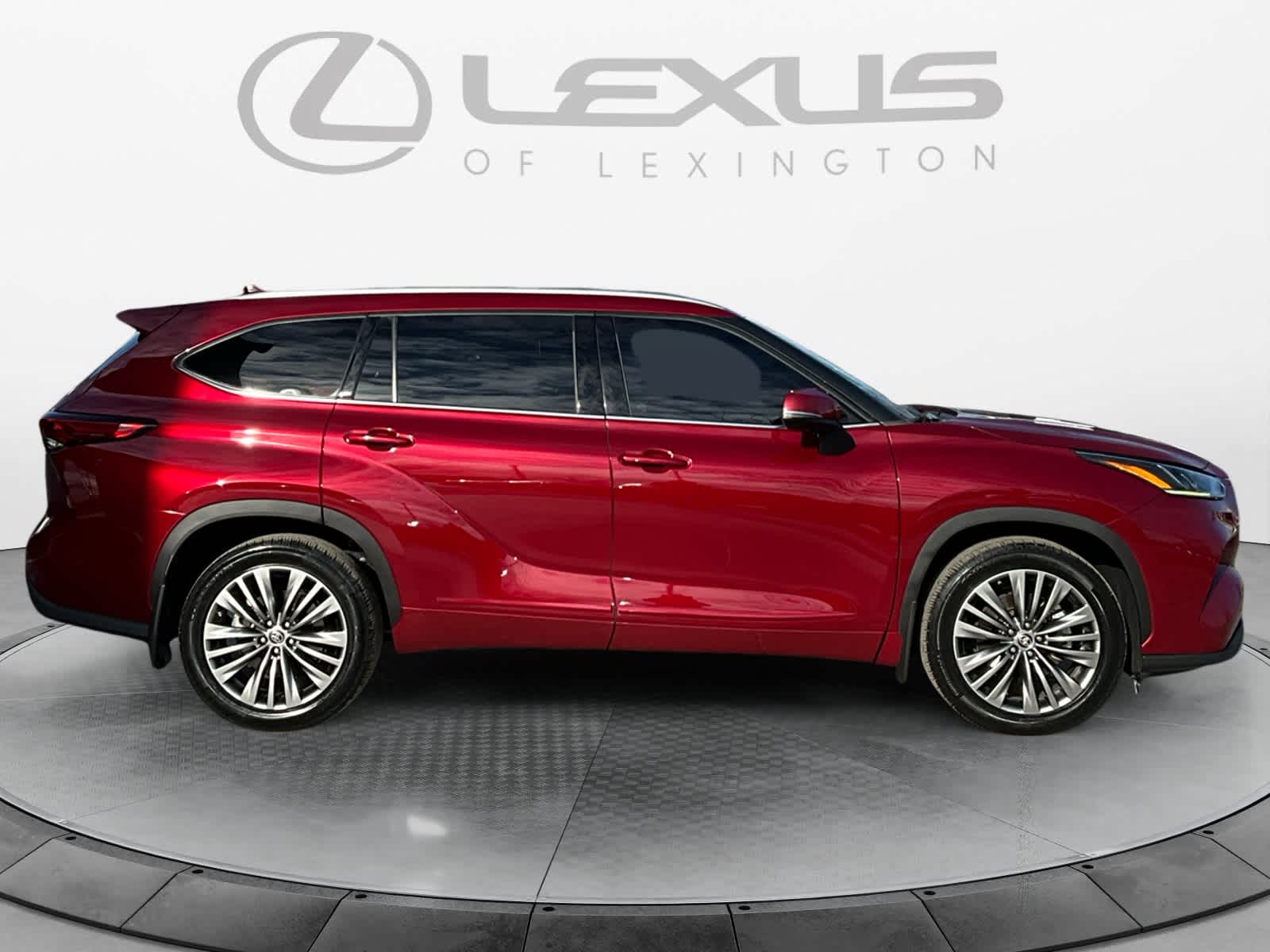 2020 Toyota Highlander Platinum