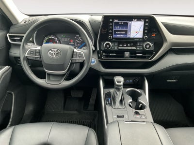 2022 Toyota Highlander Hybrid XLE