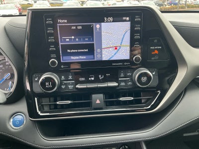 2022 Toyota Highlander Hybrid XLE