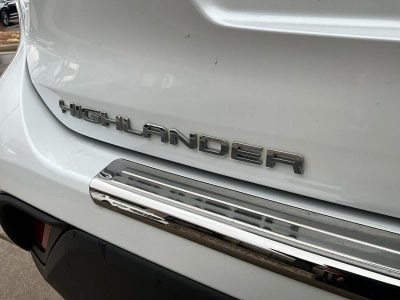 2022 Toyota Highlander Hybrid XLE