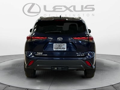 2021 Toyota Highlander XLE