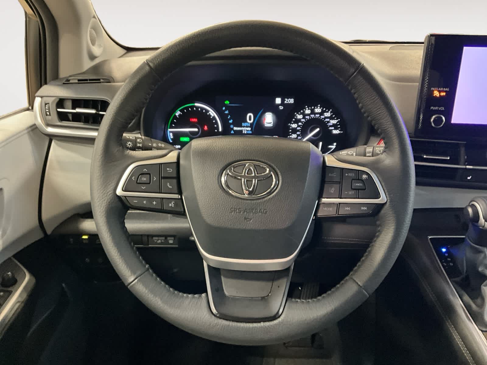 2025 Toyota Sienna XLE