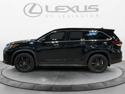 2019 Toyota Highlander SE
