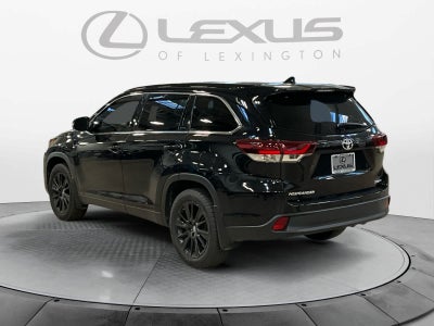 2019 Toyota Highlander SE