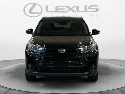 2019 Toyota Highlander SE