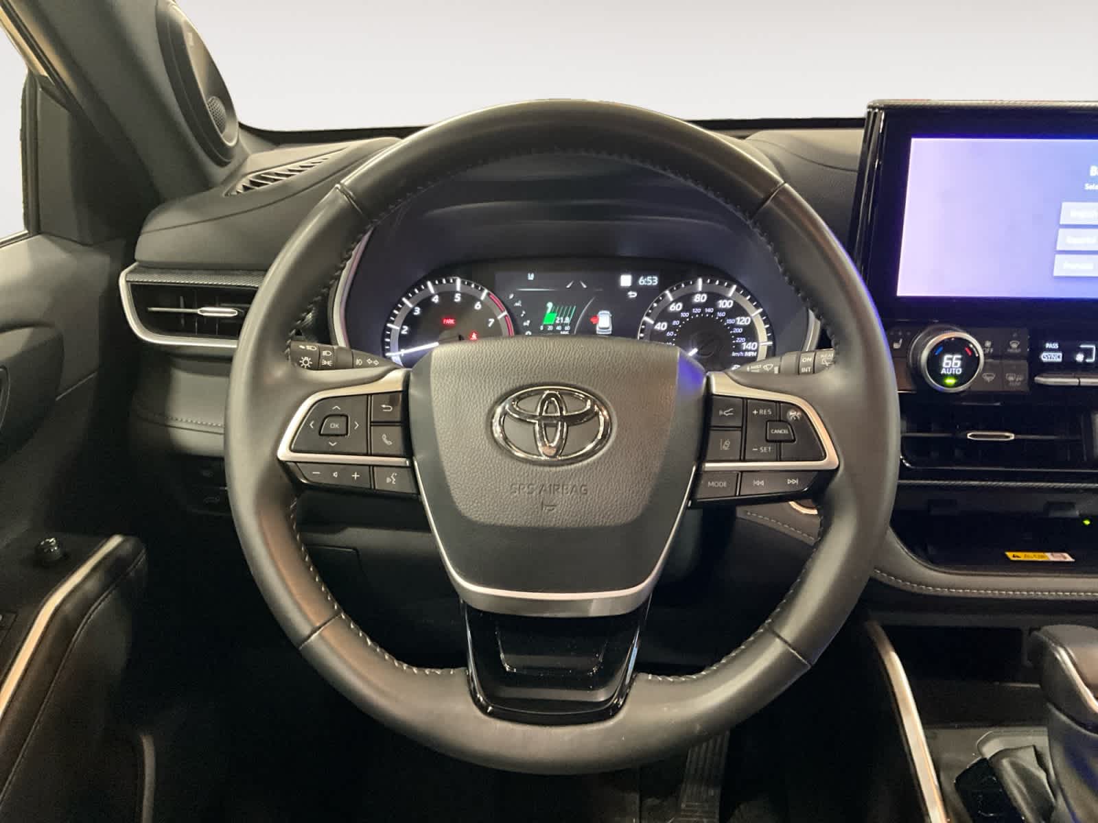 2024 Toyota Highlander XSE