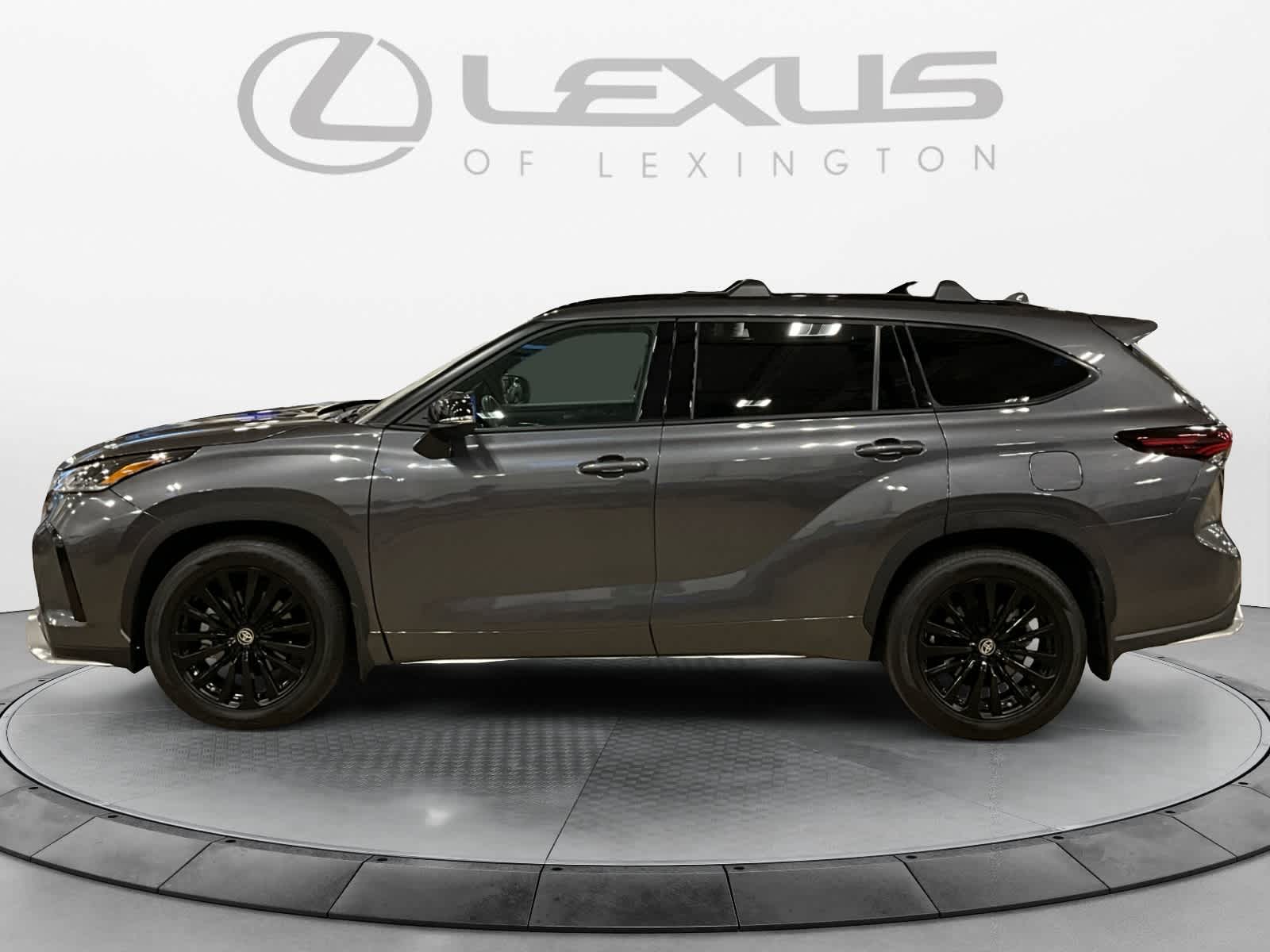 2024 Toyota Highlander XSE