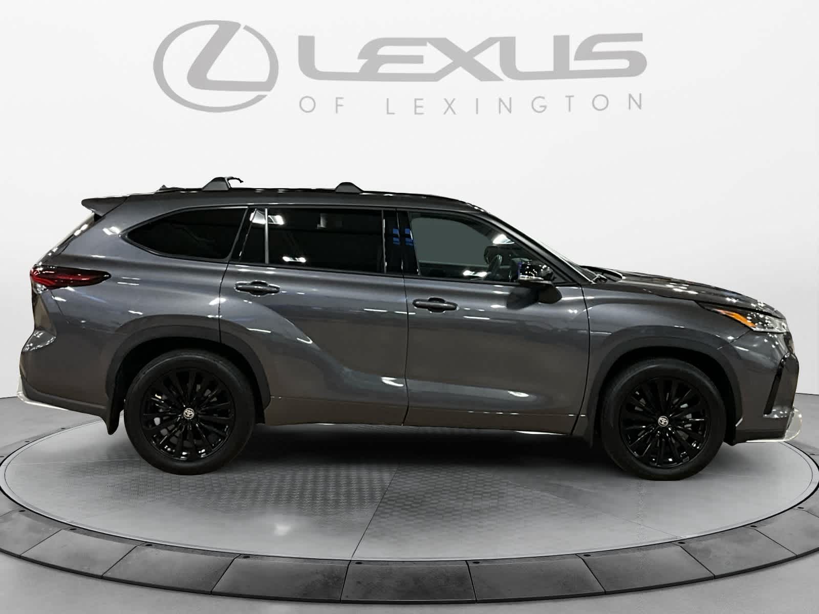 2024 Toyota Highlander XSE