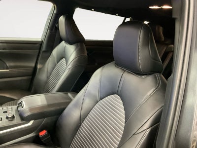 2024 Toyota Highlander XSE