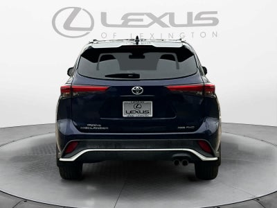 2022 Toyota Highlander XSE