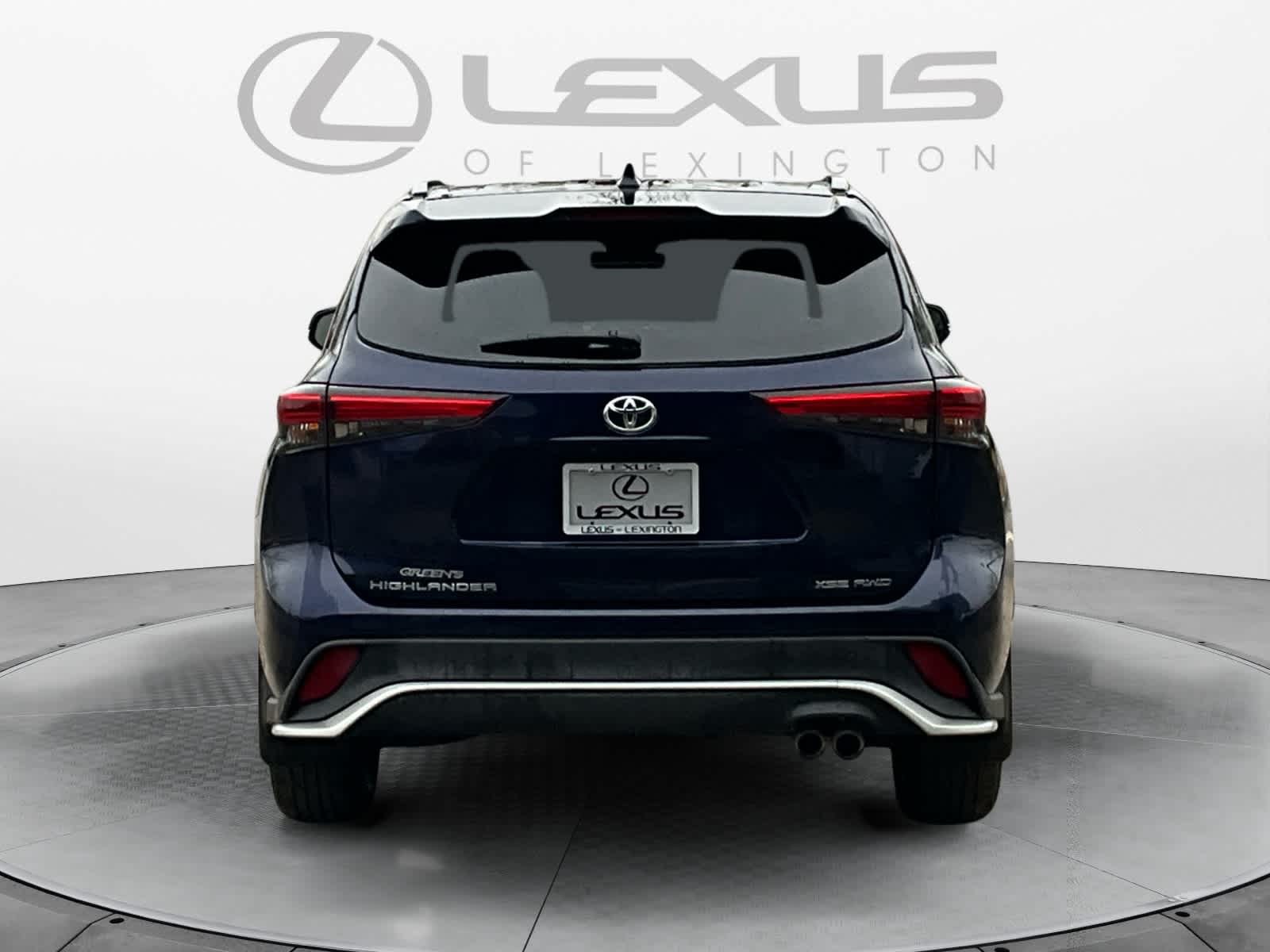 2022 Toyota Highlander XSE