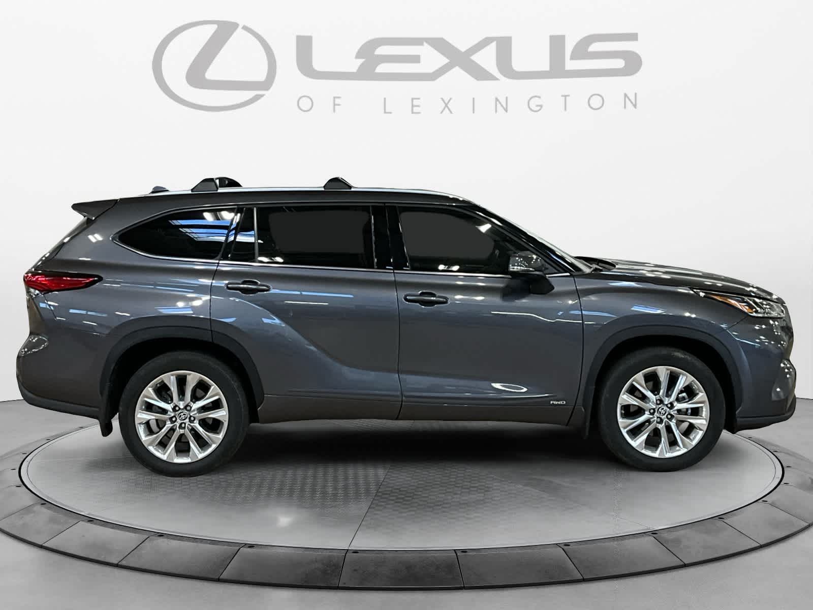 2023 Toyota Highlander Hybrid Limited