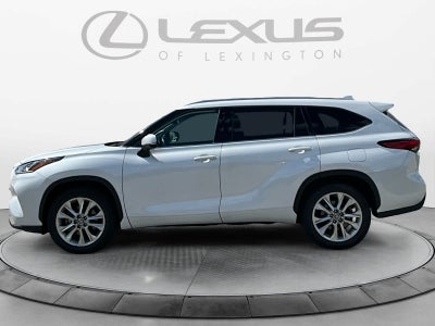 2023 Toyota Highlander Hybrid Limited