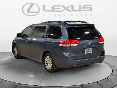 2013 Toyota Sienna XLE