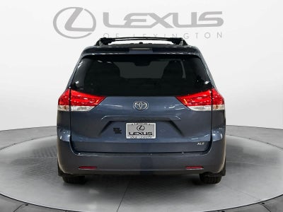 2013 Toyota Sienna XLE