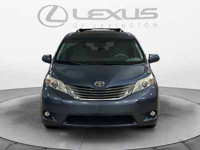 2013 Toyota Sienna XLE
