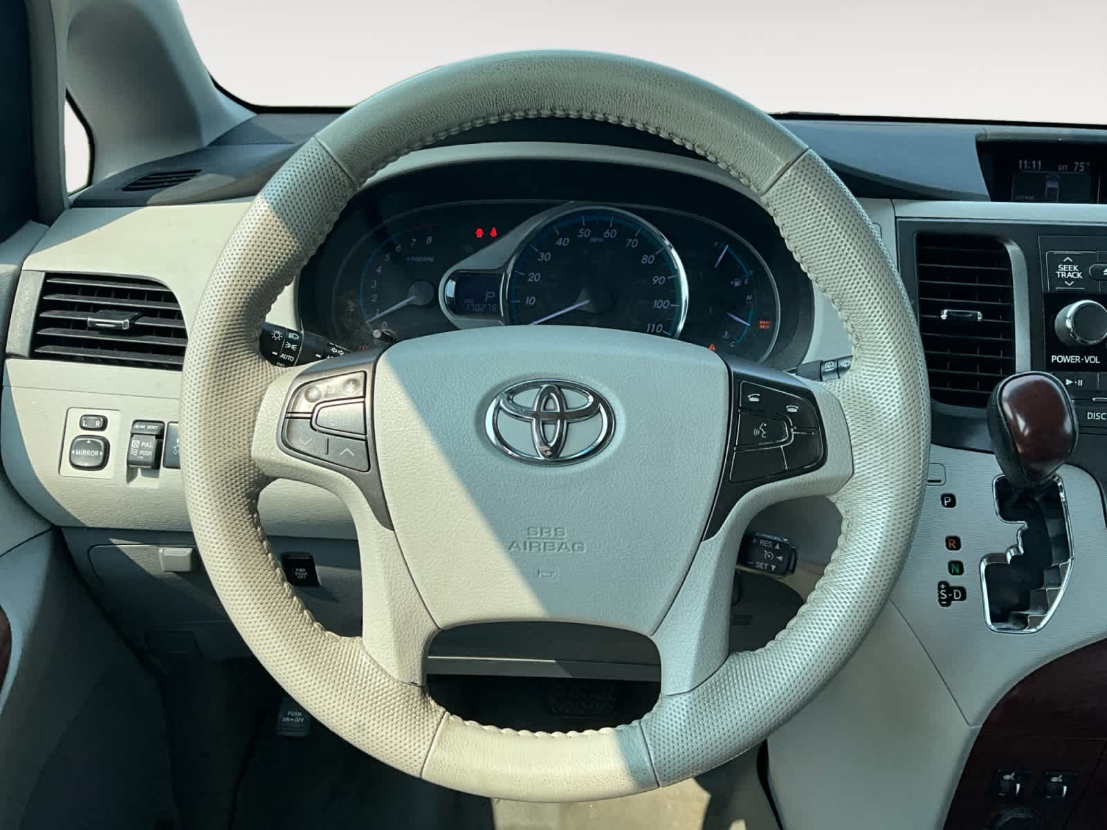 2012 Toyota Sienna XLE
