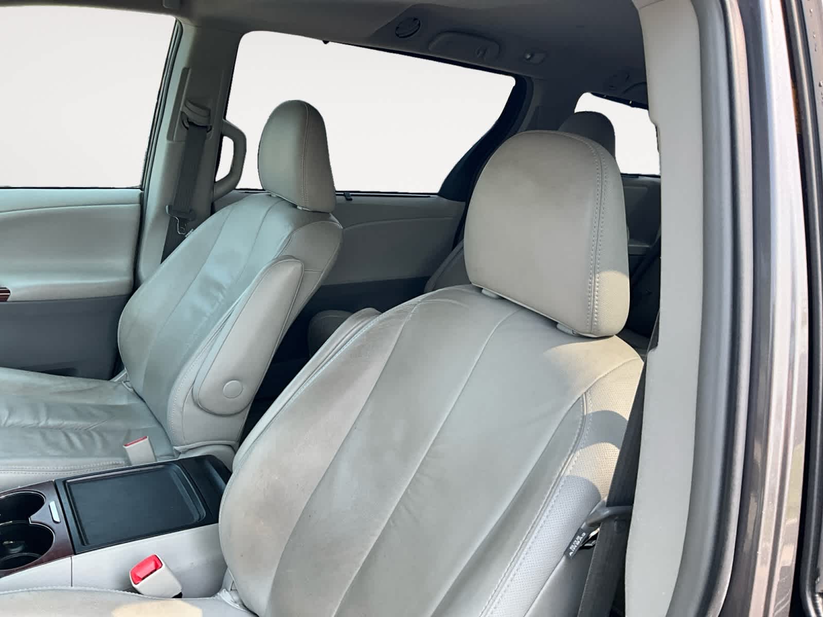 2012 Toyota Sienna XLE