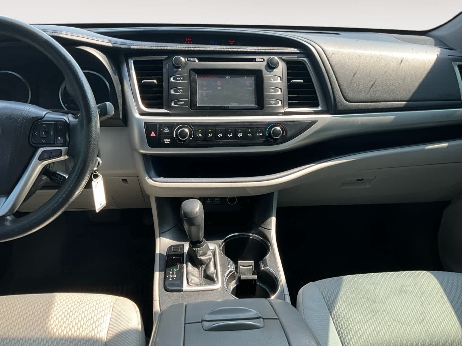 2017 Toyota Highlander LE