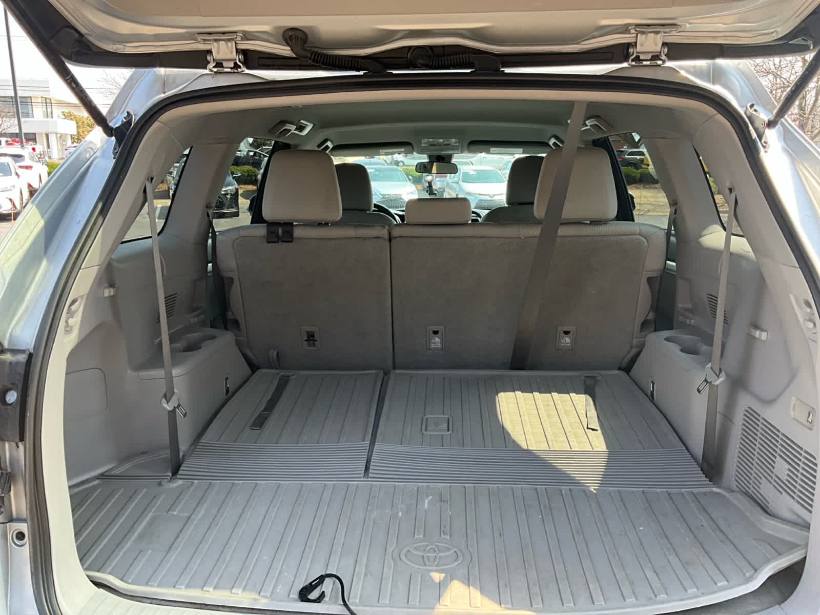 2017 Toyota Highlander LE