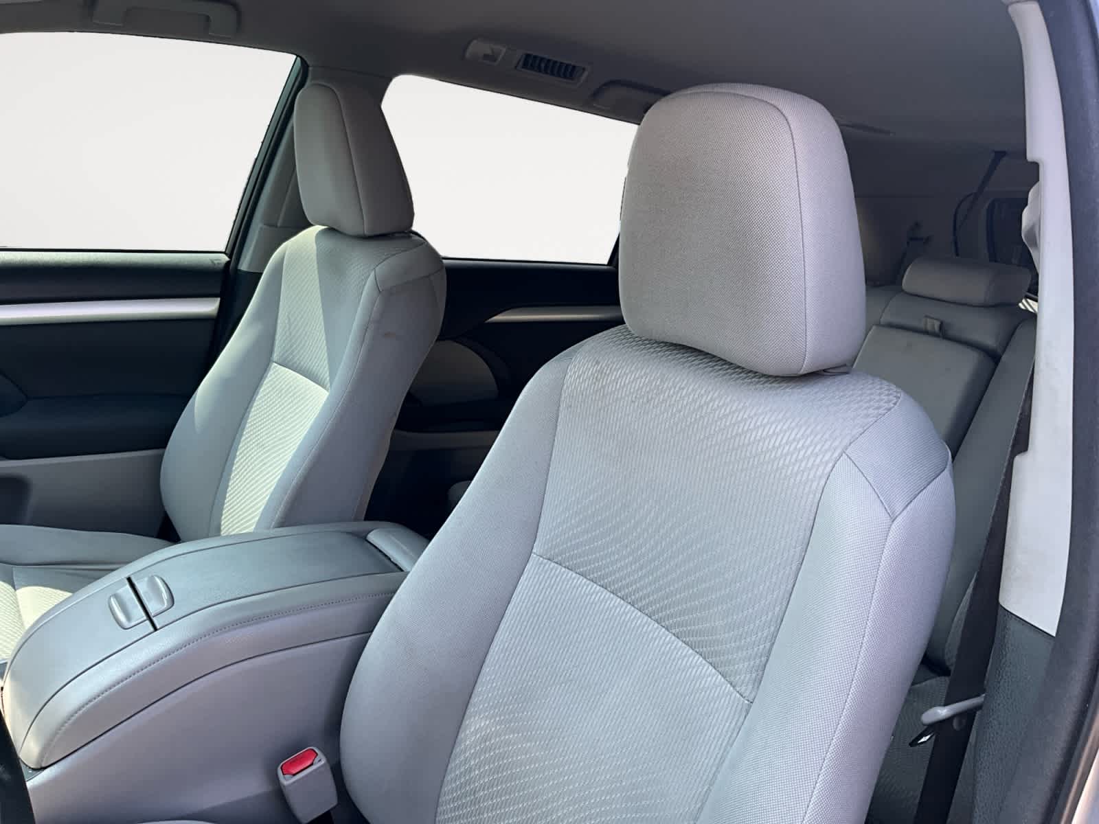 2017 Toyota Highlander LE