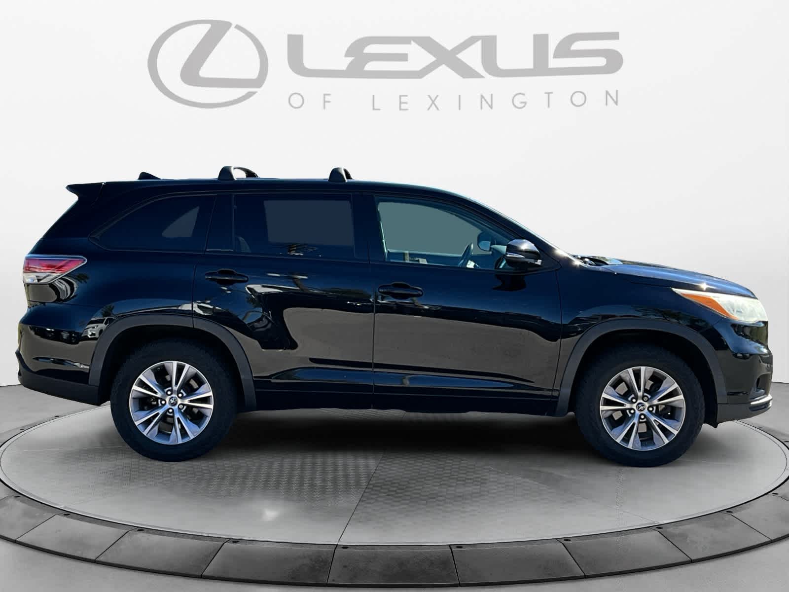 2016 Toyota Highlander LE Plus