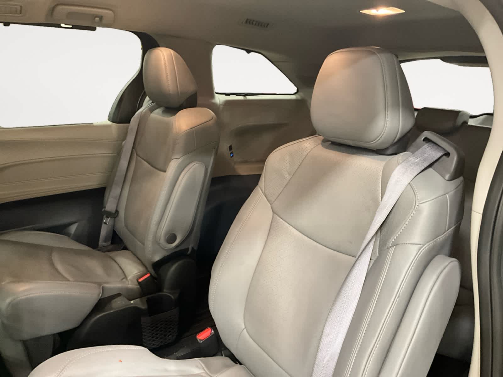 2023 Toyota Sienna Limited