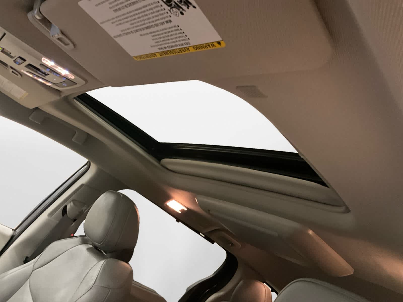 2023 Toyota Sienna Limited