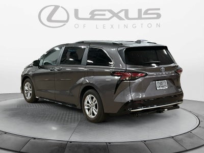 2023 Toyota Sienna Limited