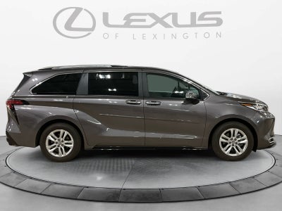 2023 Toyota Sienna Limited
