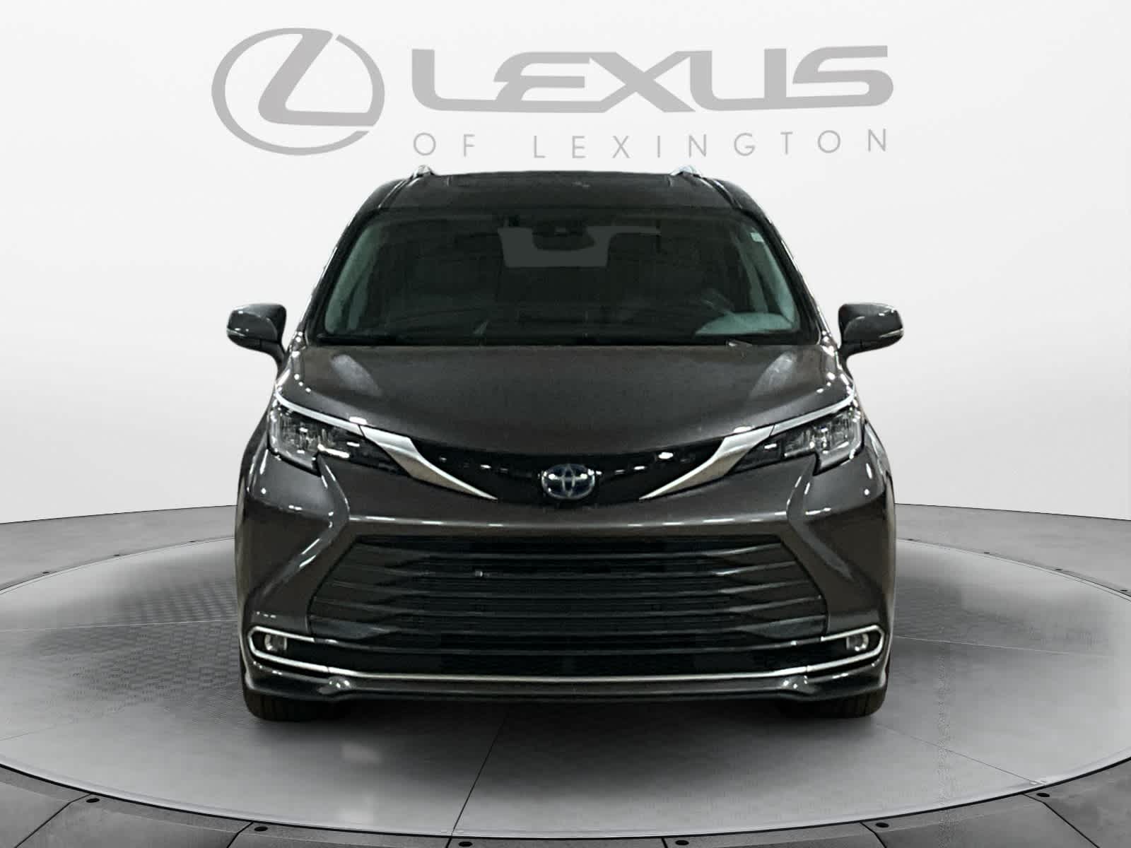 2023 Toyota Sienna Limited