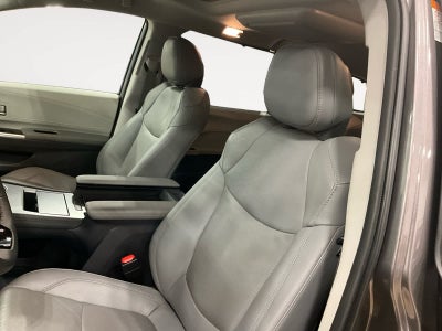 2023 Toyota Sienna Limited