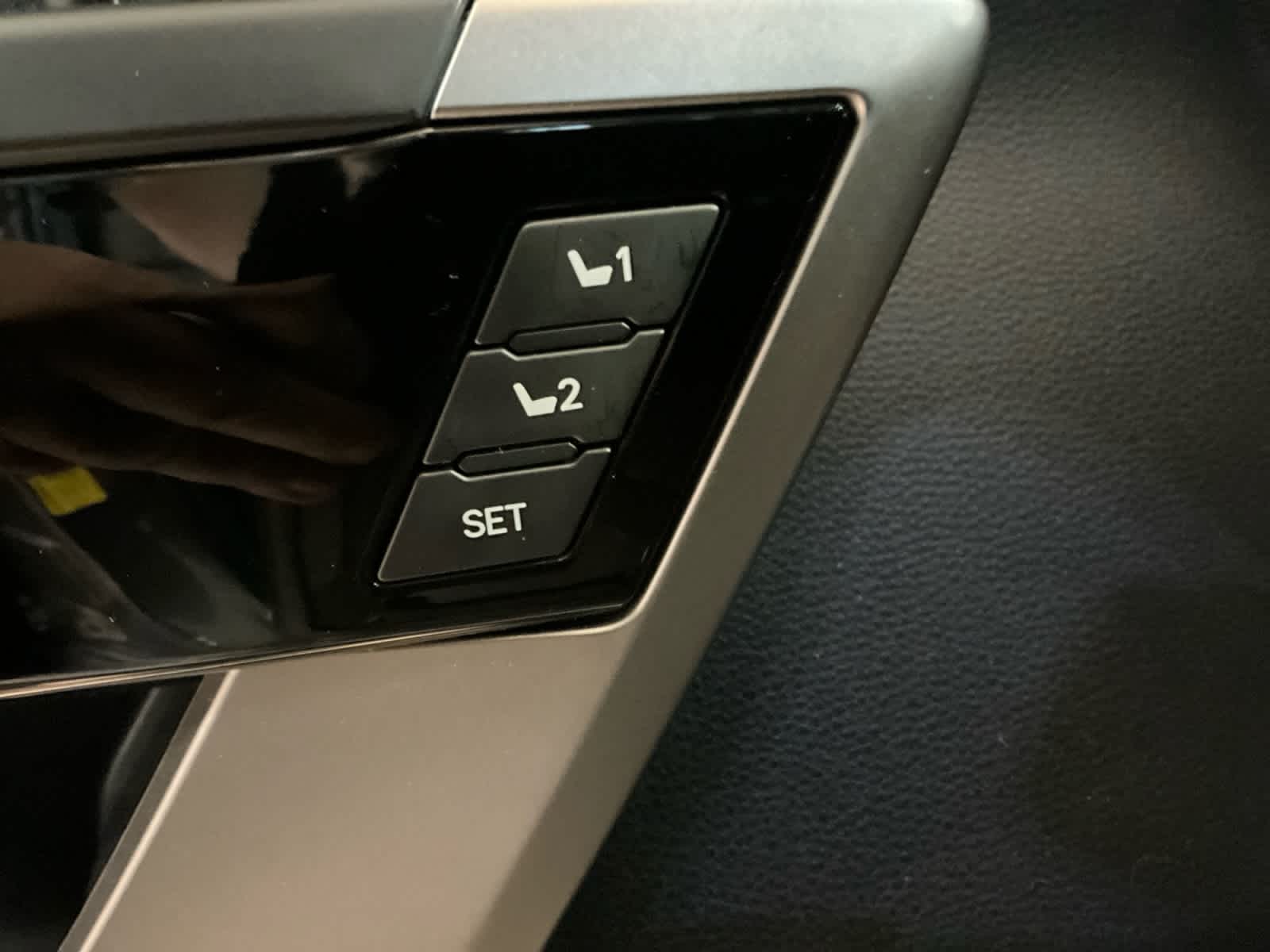 2022 Toyota Tundra Limited Hybrid