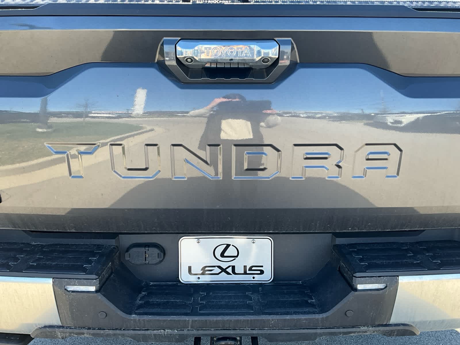 2024 Toyota Tundra Limited Hybrid